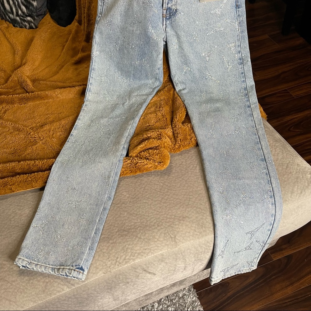 Balenciaga Crystal Eiffel Tower V-neck Denim Jeans in Blue - Picture 6 of 17